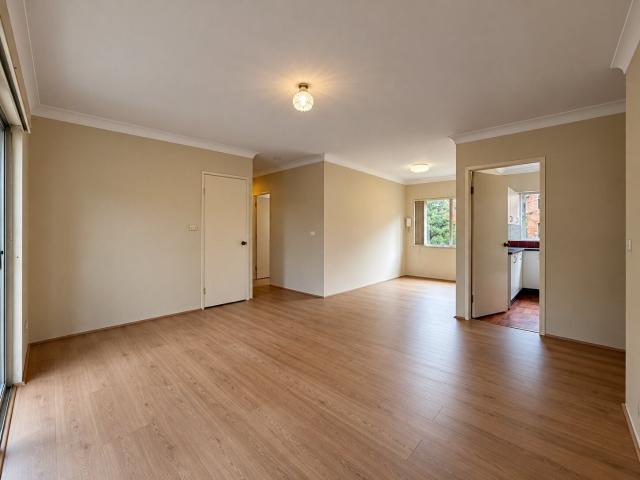 Parramatta, 32/17 25 Elizabeth Street