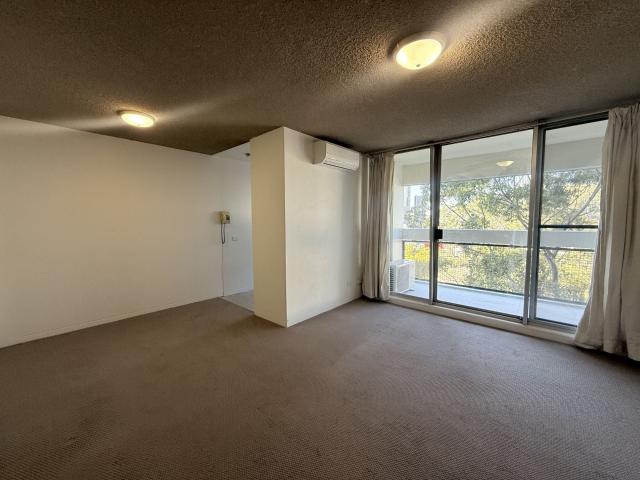 Parramatta, 6L/15 Campbell Street