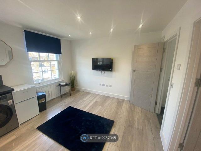 Parrock Street, Gravesend DA12, 1 bed flat to rent, £1,200 pcm | PrimeLocation