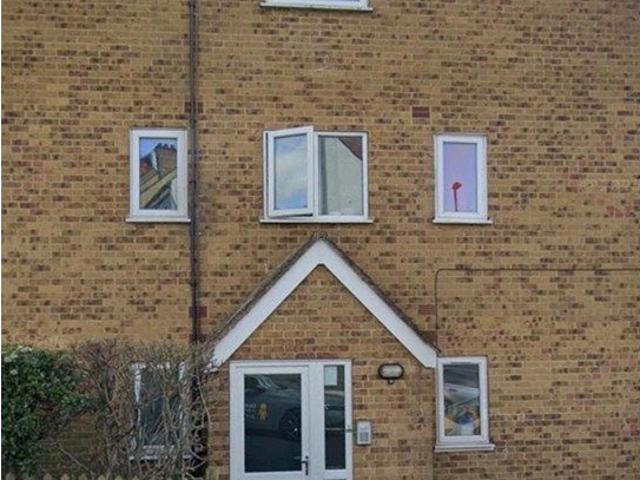 Parry Court, Selhurst SE25, 1 bed flat to rent, £1,300 pcm | PrimeLocation