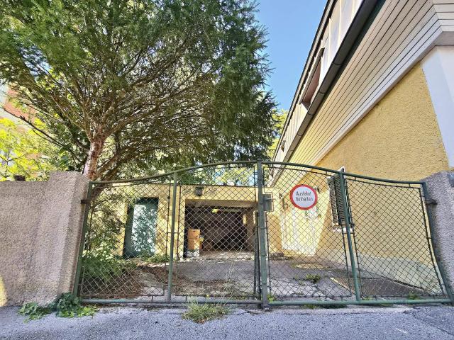 Parsch: 335 m² Stadthaus, Einliegerbereich, großer Garten