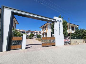 Parsana Mah. Site İçi Fuul İç Mimari Tasarımlı Masrafsız 4+1 300 M² Bahçeli Villa