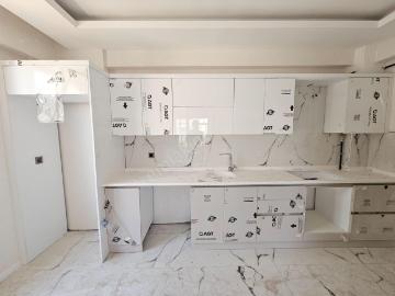 Parsana Mahallesinde Geniş Ferah Yemek Odalı Cephesi Açık 3+1 Satılık Sıfır Daireler