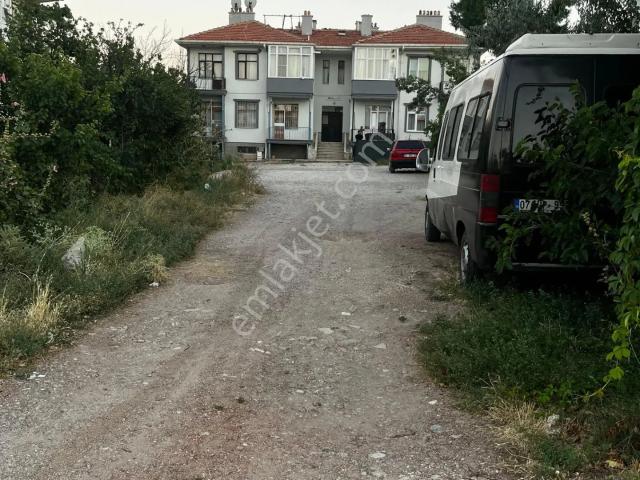 Parsana'da Satılık 3+1 Daire, Temiz, Özel Bahçeli, Süper Konum