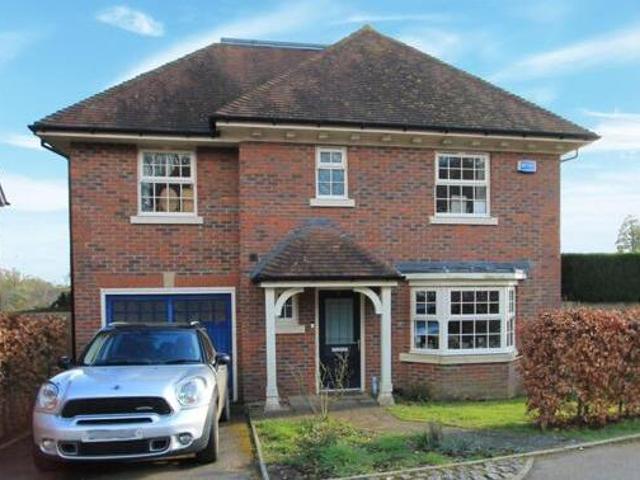 Parsonage Croft, Etchingham, 4 Bedroom Detached