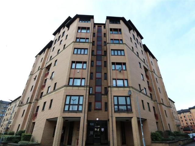 Parsonage Square, Glasgow, G4 2 bed apartment to rent £1,250 pcm £288 pw