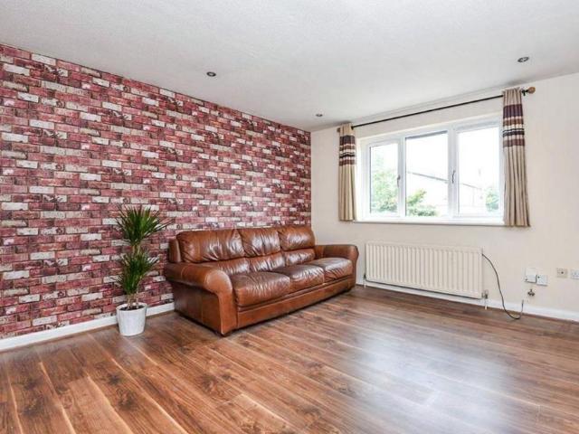 Parsons Mead, Croydon
