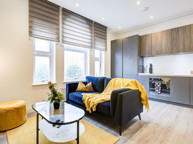 Parsons Green SW6, 1 bed flat to rent, £5,025 pcm | PrimeLocation