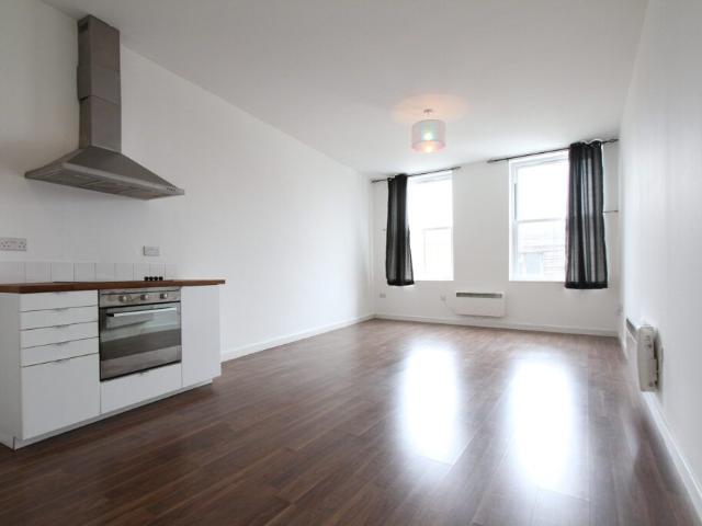 Parsons Street, Banbury, Oxon OX16, 1 bed flat to rent, £950 pcm | PrimeLocation