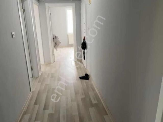 Pasta Simit Sarayı Karşısı Cadde Cephe Kiralık Daire
