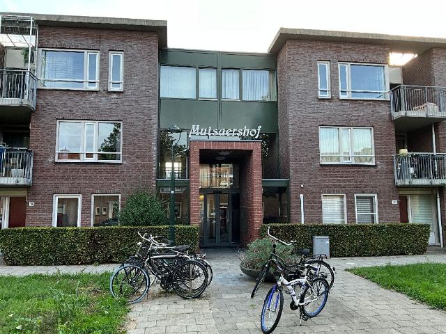 Pastoor Mutsaersstraat 88