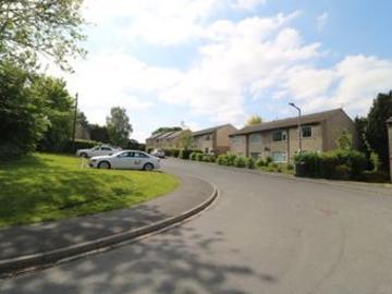Pasture Walk, Bradford BD14, 2 bed maisonette to rent, £750 pcm | PrimeLocation