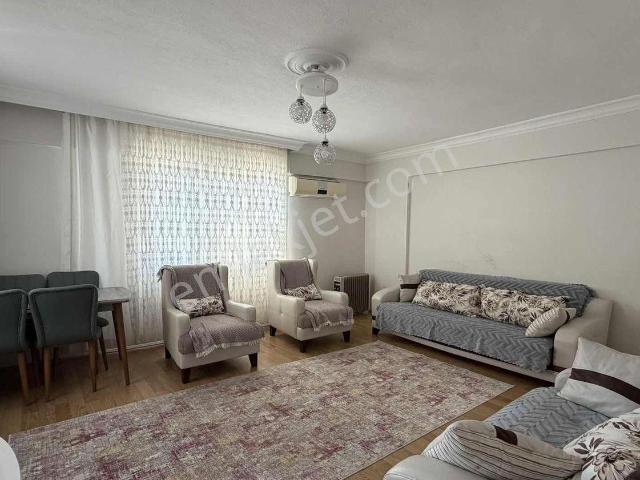 Pascha Emlak'tan Satılık 2+1 Ayrı Mutfak Daire