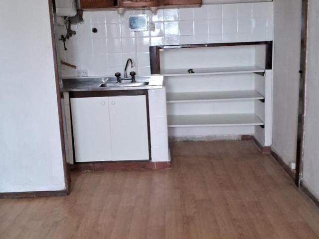 Pasco 1333, Argentina
