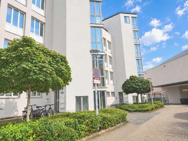 Pasing traumhafte 2 Zi. Galeriewohnung direkt neben den Arcaden!