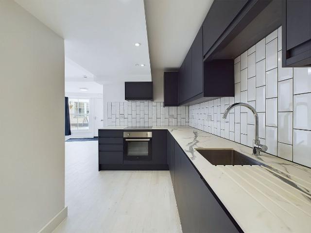 Passage Road, Bristol BS9, 4 bed flat to rent, £2,150 pcm | PrimeLocation