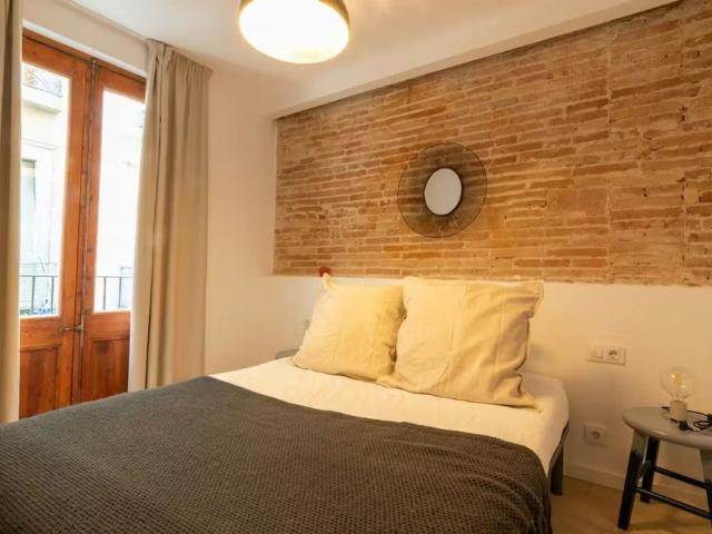 Passatge de la Virreina, Barcelona, Catalonia 08001
