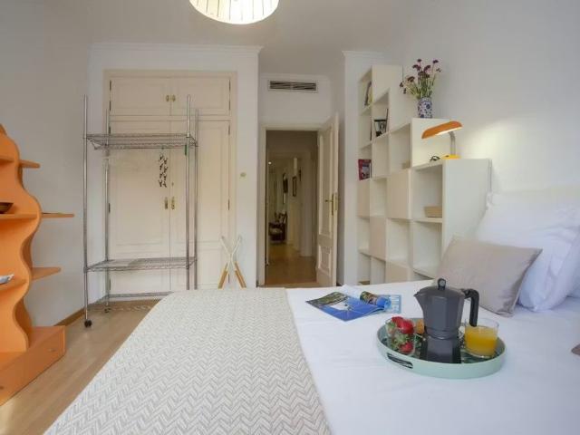 Passatge Giner, Valencia, Valencian Community 46001