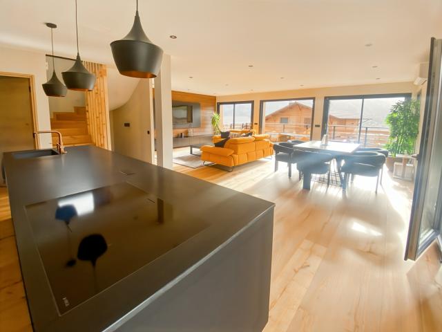 PASSY COTEAU CHALET T5 190 m2 827 000 €