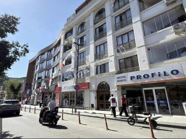 Patu Emlak Çatalca Cumhuriyet Meydanında Kiralık Dubleks Daire