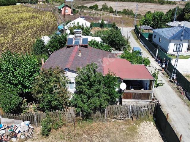 Patu Emlak'tan Satılık Kabakça Mah. 300m2 İçerisinde Müstakil Ev