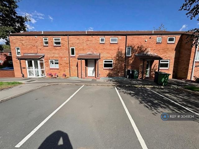 Patch Lane, Redditch, B98 3 bed terraced house to rent £1,250 pcm £288 pw
