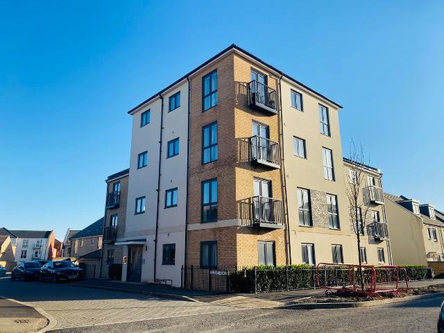 Patchway, Bristol BS34, 2 bed flat to rent, £1,400 pcm | PrimeLocation