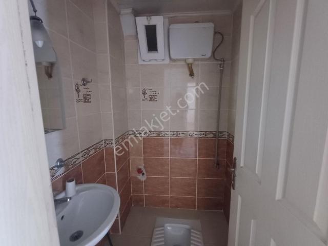 Patlangıç Mahallesinde Satılık Daire 2+1 Ayrı Mutfak