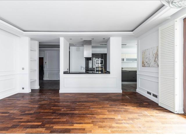 Patria na Powiślu – apartament 125 m² z widokiem na park