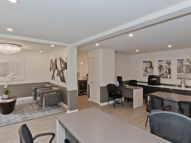 Patrician Village 1 Bedroom Apartment for Rent at 1919 Patrician Village, Calgary, AB T2N 4L4 University Heights