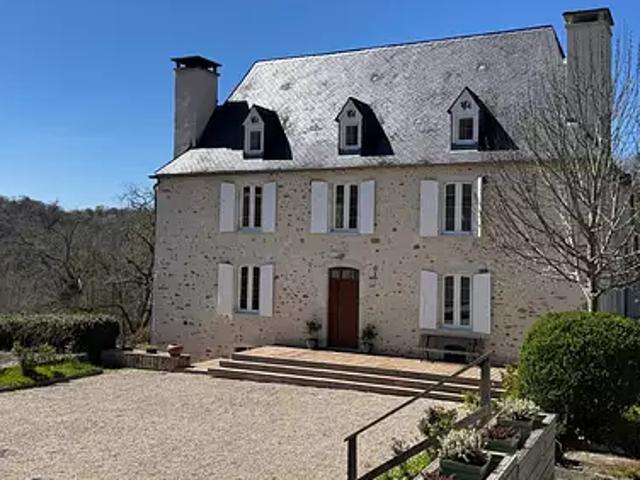 Pau 64000 Achat / Vente maison 10 pièces t10 parking