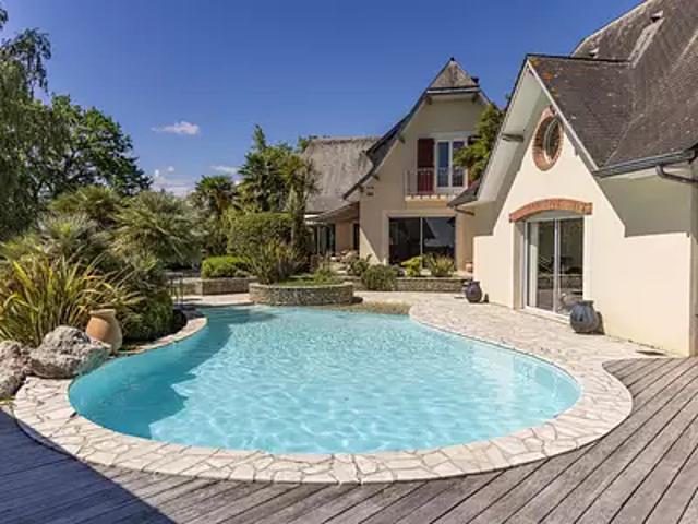 Pau 64000 Achat / Vente maison 8 pièces t8 terrasse parking