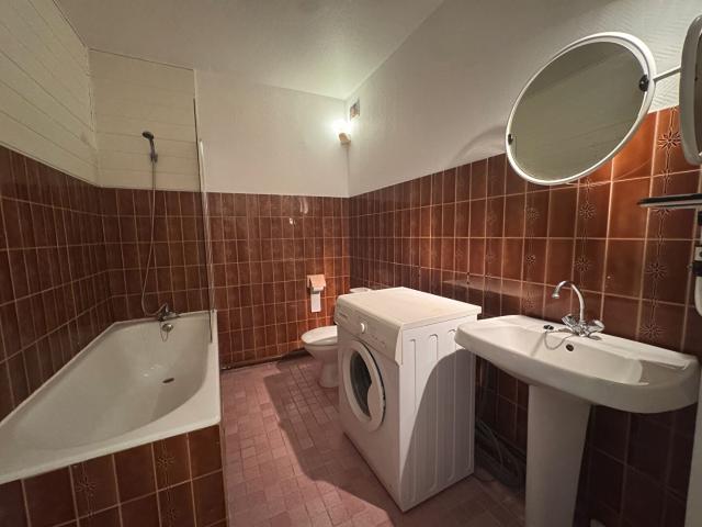 PAU APPARTEMENT T2 AVEC CAVE 35 m²