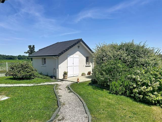 Pau Est Villa contemporaine 191m² Idron