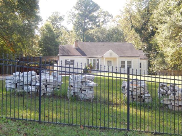 Paul Ave NW