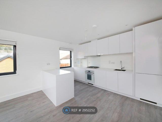 Paul Court, London SE19, 1 bed flat to rent, £1,650 pcm | PrimeLocation