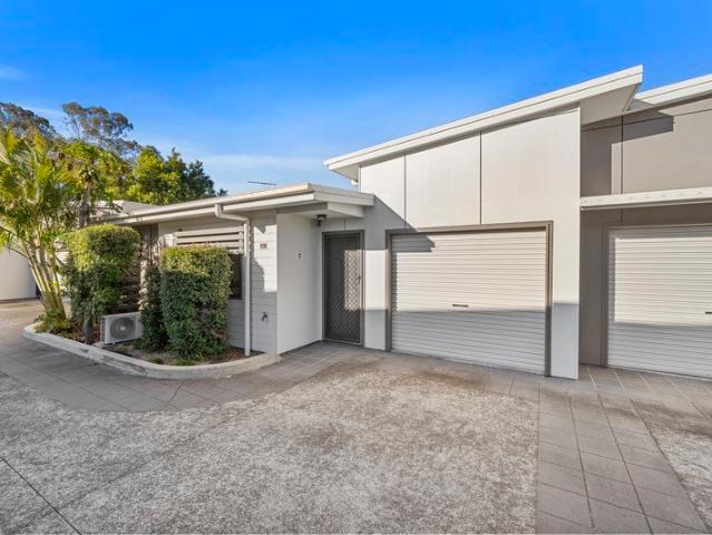 Paul Penklis Presents: Low Maintenance Living in a Convenient Eagleby Location