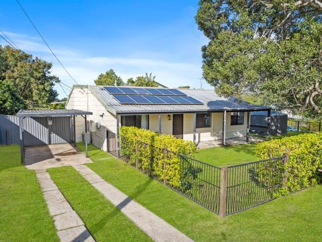 Paul Penklis Presents: Move In Ready Family Home on 597sqm Corner Block with Side Access!
