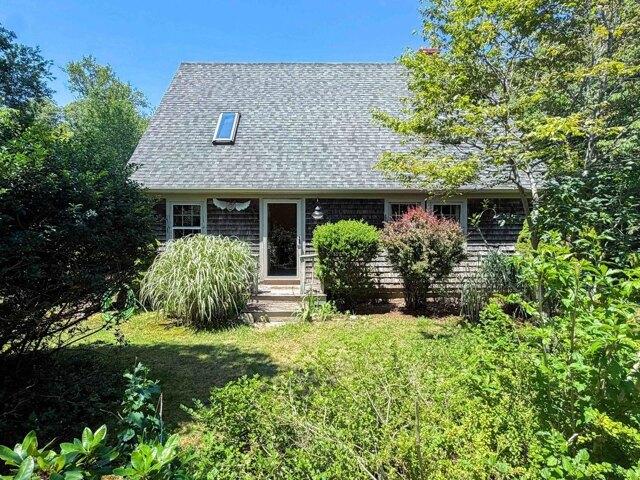 Paula Ave, Vineyard Haven, Home For Sale