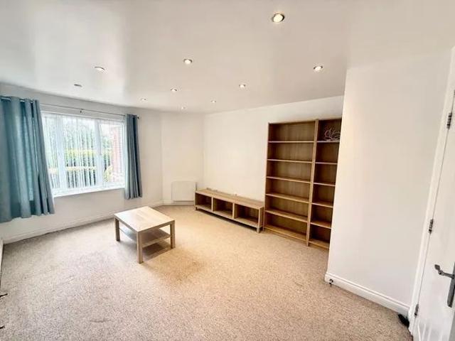 Pavior Road, Nottingham, NG5