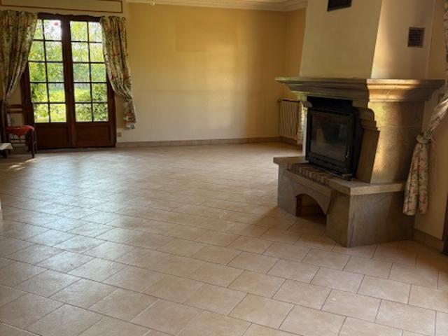 PAVILON de 1991 de 230 m2 habitable