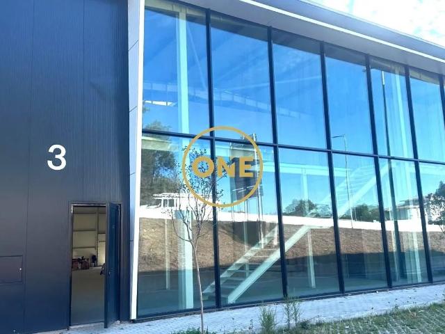 Pavilhão industrial novo em Seide, Vila Nova de Famalicão
