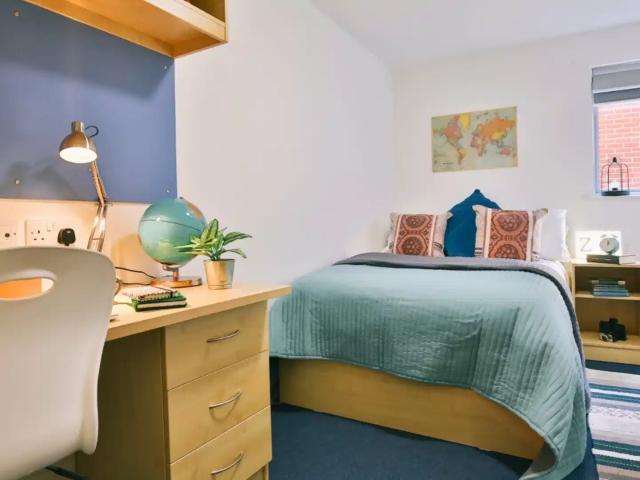 Pavilion Court, Canterbury Has an Apartment
