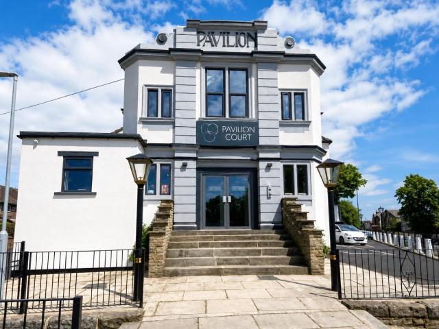 Pavilion Court, Stanningley Road LS28, 2 bed flat to rent, £925 pcm | PrimeLocation