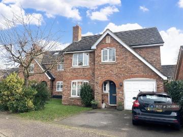 Pavilion Close, Godmanchester. 4 bed detached house to rent £2,050 pcm £473 pw