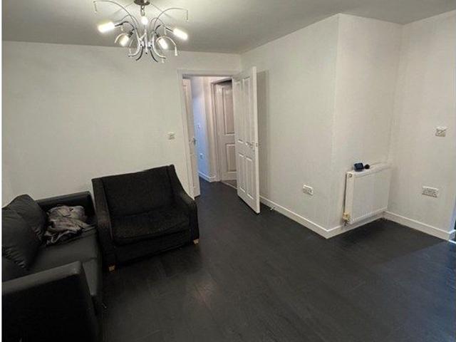 Pavilion Close, Leicester LE2, 2 bed flat to rent, £995 pcm | PrimeLocation