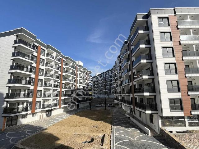 Pavilion Gardenda Geniş Ve Ferah 2+1 Satılık Daire