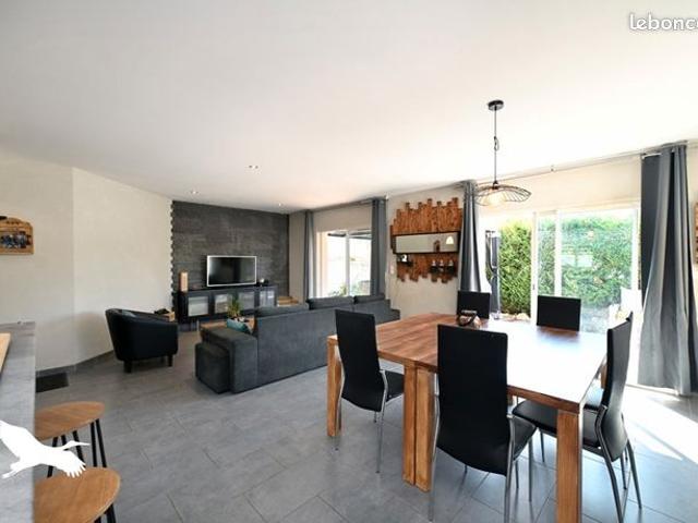 Pavillon 4 pièces 109 m²