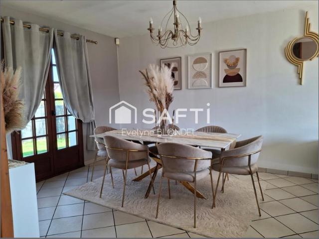 Pavillon 5 chambres sur sous sol total