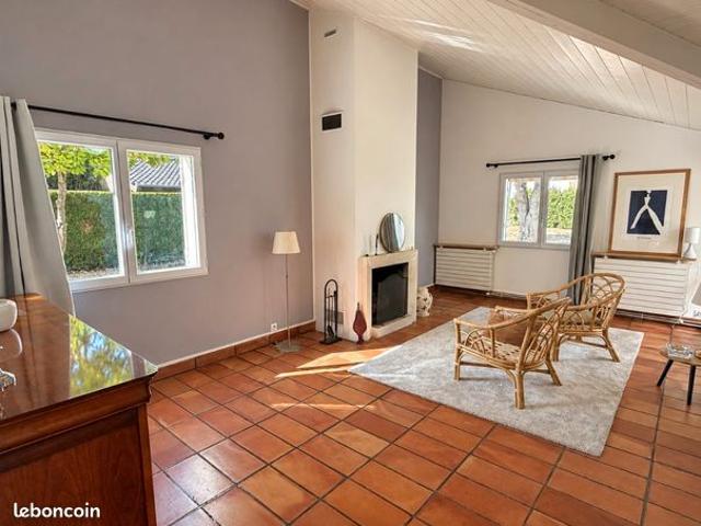 Pavillon 6 pièces 136 m²